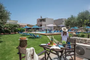 Creteco Hotel & Suites - Vue de la chambre