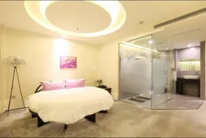Leshan Wow Hotel - Værelse