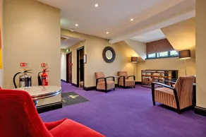 The Victoria Hotel, Bradford by Sunday - Rum