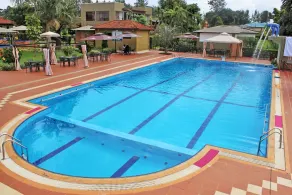 DEREVA HOTEL RWAMAGANA LTD  - Pool