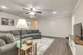 Tranquil Coden Retreat: 10 Mi to Dauphin Island! - Interior