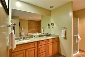 Riverside Hotel, an Ascend Collection Hotel - Bathroom
