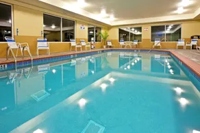 Holiday Inn Express & Suites Lexington Downtown Area-Keeneland by IHG - Pool