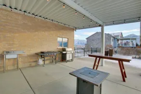 Farr West Apartment on Farm < 25 Mi to Ski Resorts - Interior