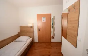 Hotel Linde Stuttgart - Room
