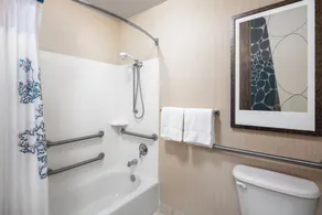 Residence Inn by Marriott Wichita East At Plazzio - Badrum