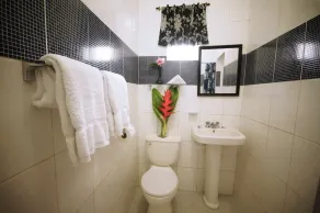 Hotel Tim Bamboo - Bathroom