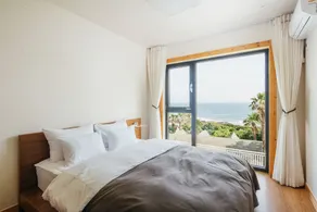 U plus Sea - Camera