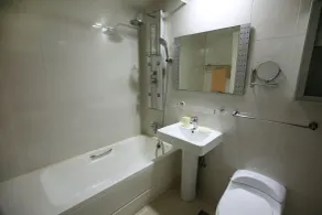 Geoje Oasis Hotel - Badezimmer