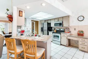 3 Mi to Weeki Wachee Springs SP: Poolside Oasis! - Intérieur