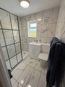 Charming Bungalow in Picturesque Silton Village - Badezimmer