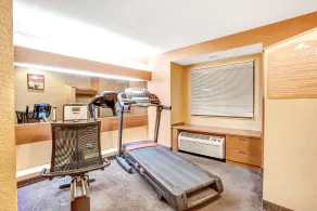 Microtel Inn & Suites Newport News - Sala de fitness