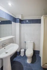 Vivian Hotel - Bad