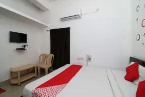 Hotel O Jalan Lake View Near Mani Square - Room