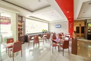 Collection O Pasteur Near Paris Van Java Mall Formerly Sweet Karina - Restaurant