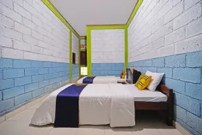 Hotel O Griya Estu Wening - Zimmer