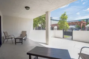 Cottonwood Suites Savannah Hotel & Conference Center - Chambre