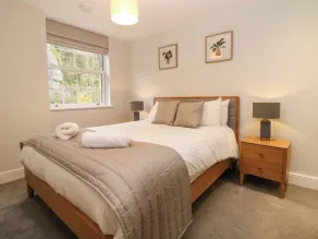 28 Rock Mill Holiday Apartments - Room