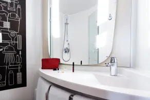ibis Rouen Champ De Mars - Salle de bain