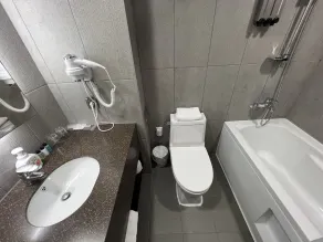 Incheon Rivieraverium Hotel - Badezimmer