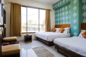 Rudrakshi Inn - Room