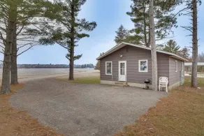 Pet-friendly Cabin Retreat: Wisconsin River Access - Innenbereich