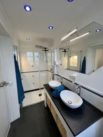 Freie Sicht - Das Nordsee-Gesundheitshaus 1 - Bathroom