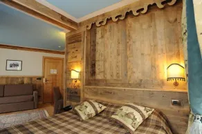 Laghetto Alpine Hotel & Restaurant - Zimmer