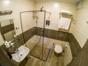 NEW AKÇAABAT HOTEL - Bathroom