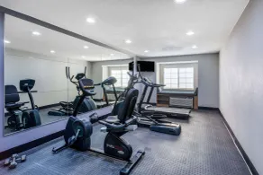 Microtel Inn & Suites by Wyndham Burlington - Salle de remise en forme