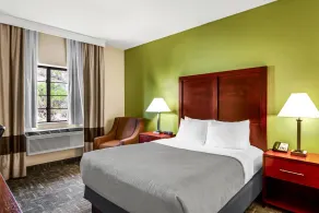 Quality Inn & Suites Vail Valley - Værelse