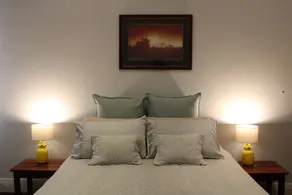 Upper Reach Spa Cottage - Habitación