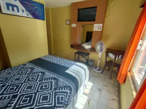 OYO Hotel Colón, Plaza Bicentenario, Zacatecas Centro - Room