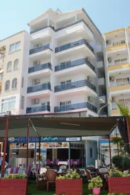 Hotel Yaka Inn - Vue de la chambre