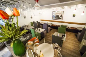 Garden Hotel - Restaurant