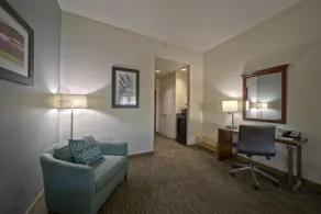 Wingate by Wyndham and Williamson Conference Center - Chambre
