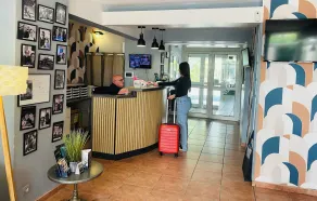 Hôtel Gil de France - Réception