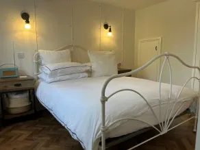 The Coach House at Lackington Farm - Chambre