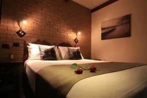 Belltower Motor Inn - Room