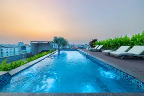 DHTS Business Hotel & Apartment - Pool