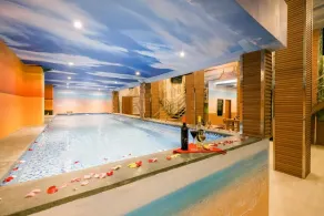 Caroline Hostel - Pool