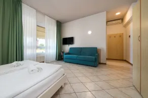 Hotel MAX Lazise &Appartamenti - A due Passi dai Parchi Più Famosi - Zimmer