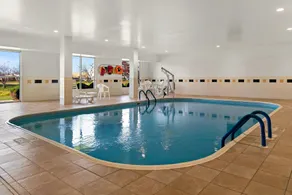 Comfort Suites Saginaw North - Piscine
