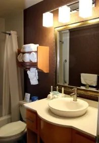 Holiday Inn Express Monterey - Cannery Row by IHG - Salle de bain