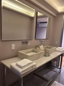 Residence L´ Heritage Tennyson by BlueBay - Bathroom