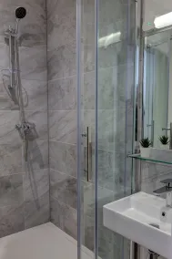 The Connaught Hotel Wolverhampton - Baño