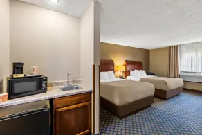 Quality Inn & Suites Seville - Chambre