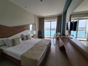 Water's Edge Hotel - Room