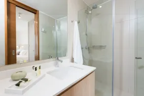 Zip Housing El Golf - Bathroom