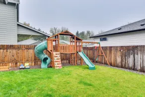 Family Friendly! Newly Built North Vancouver Home! - Interior